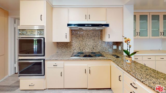 525 N Rexford Drive, Beverly Hills, CA 90210