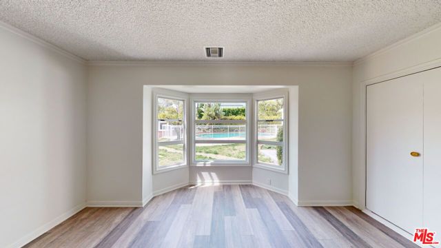 525 N Rexford Drive, Beverly Hills, CA 90210