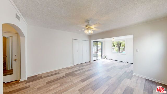 525 N Rexford Drive, Beverly Hills, CA 90210