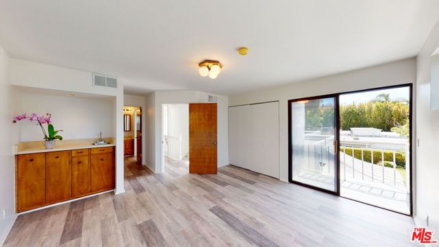 525 N Rexford Drive, Beverly Hills, CA 90210