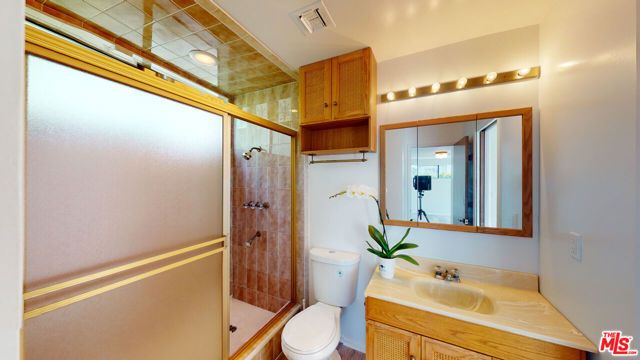 525 N Rexford Drive, Beverly Hills, CA 90210