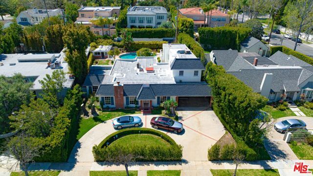 525 N Rexford Drive, Beverly Hills, CA 90210