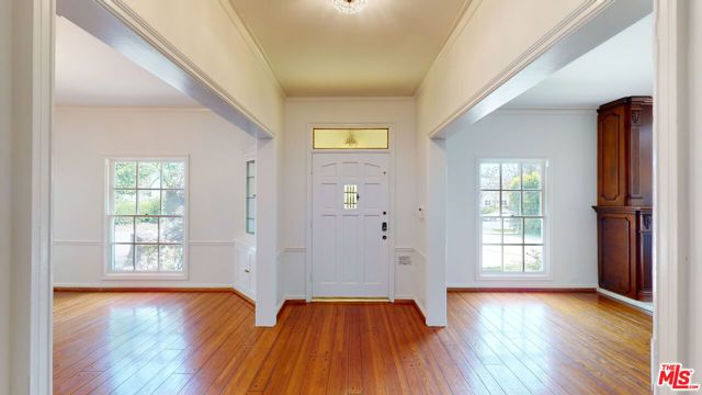 525 N Rexford Drive, Beverly Hills, CA 90210