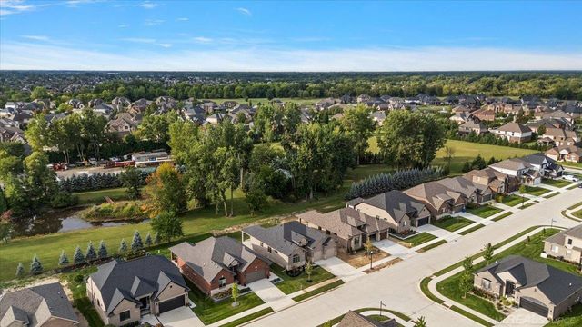 16468 Via Villagio Street, Macomb, MI 48042