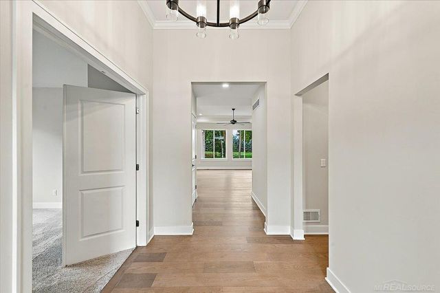 16468 Via Villagio Street, Macomb, MI 48042