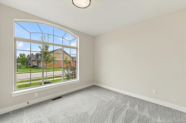 16468 Via Villagio Street, Macomb, MI 48042