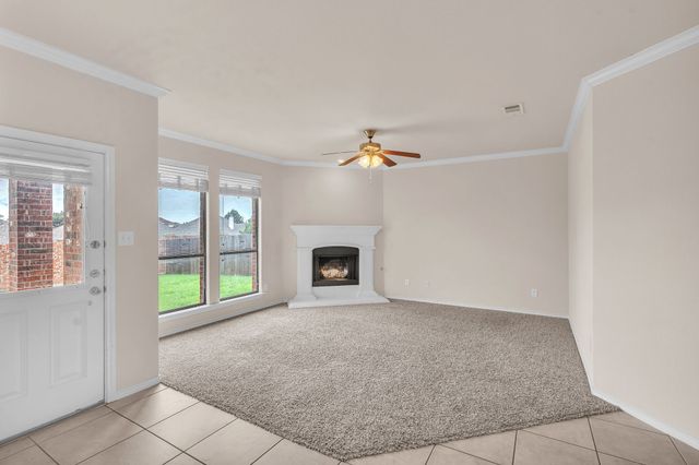 1602 Deer Crossing Drive, Arlington, TX 76002