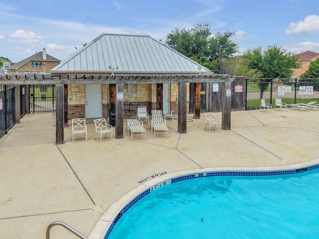 1602 Deer Crossing Drive, Arlington, TX 76002