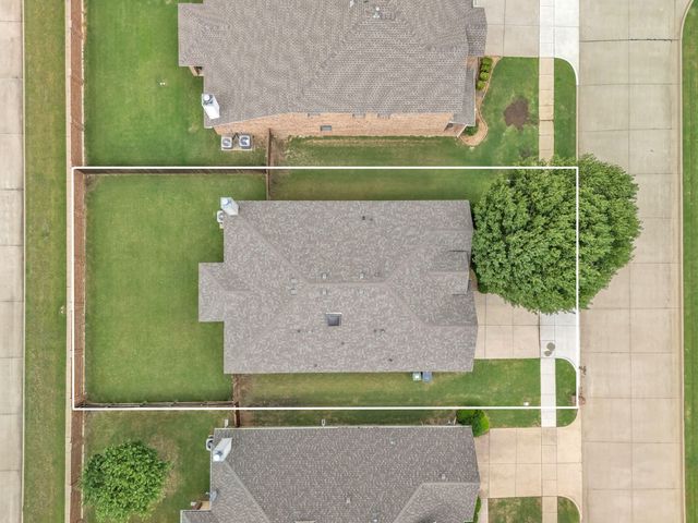 1602 Deer Crossing Drive, Arlington, TX 76002