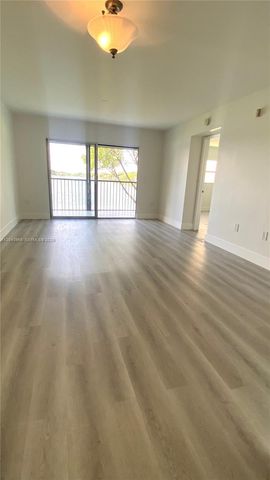 13800 SW 5th Court 209M, Pembroke Pines, FL 33027
