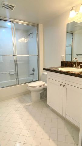 13800 SW 5th Court 209M, Pembroke Pines, FL 33027