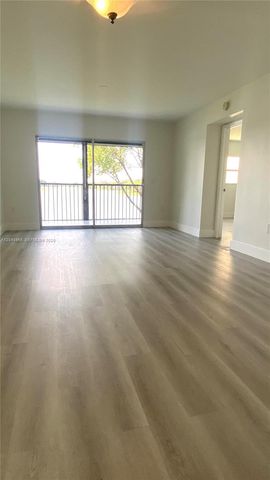 13800 SW 5th Court 209M, Pembroke Pines, FL 33027
