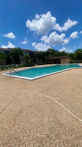 13800 SW 5th Court 209M, Pembroke Pines, FL 33027
