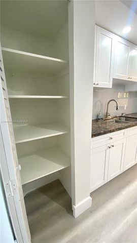 13800 SW 5th Court 209M, Pembroke Pines, FL 33027