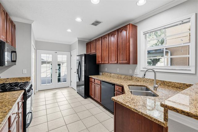 5908 BEACONPARK STREET, Lithia, FL 33547