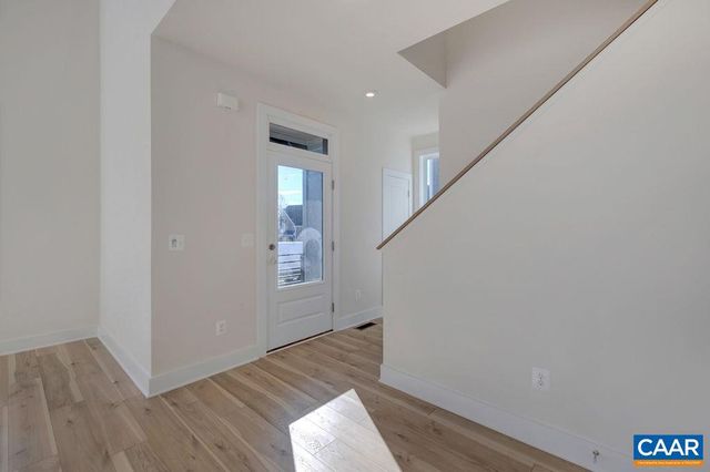 22F WARDELL CREST, Charlottesville, VA 22902