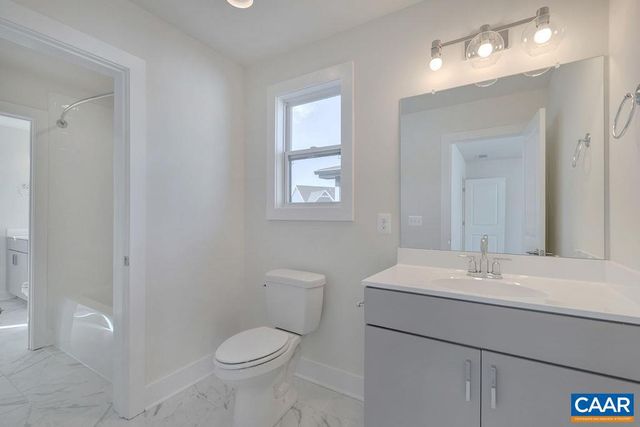 22F WARDELL CREST, Charlottesville, VA 22902