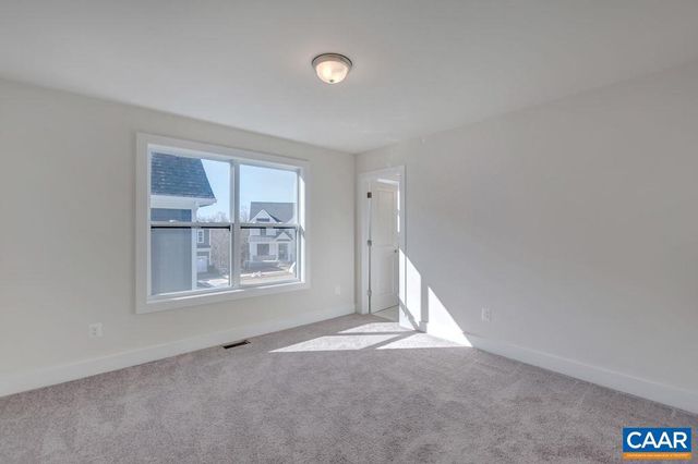 22F WARDELL CREST, Charlottesville, VA 22902