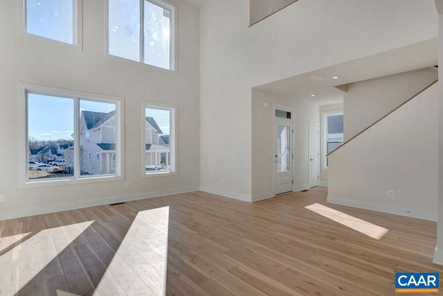 22F WARDELL CREST, Charlottesville, VA 22902