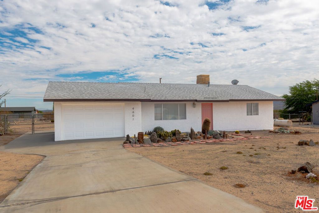4601 Avenida La Espana Daga, Joshua Tree, CA 92252