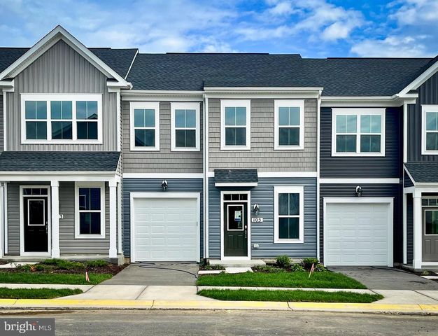 105 VERMILLION LN, Winchester, VA 22603