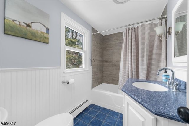 152 Warsaw Rd, Kingwood Twp., NJ 08825