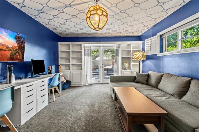 4721 E CALLE REDONDA --, Phoenix, AZ 85018