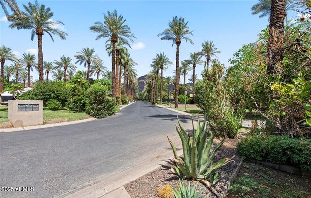 4721 E CALLE REDONDA --, Phoenix, AZ 85018