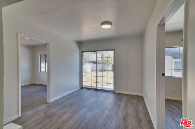 15013 Hartsook Street, Los Angeles, CA 91403