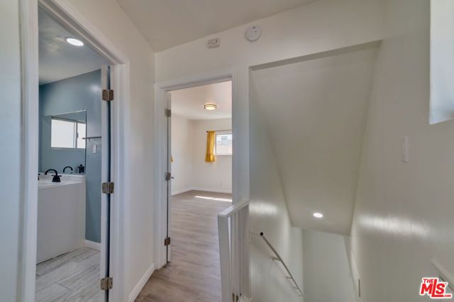 15013 Hartsook Street, Los Angeles, CA 91403