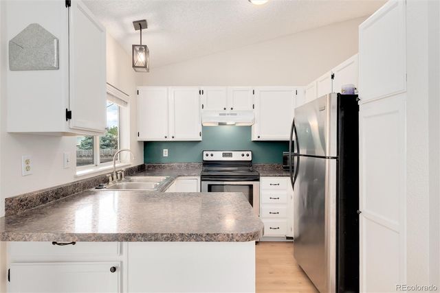 19034 E Carmel Circle, Aurora, CO 80011