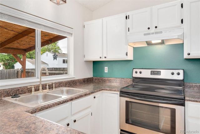 19034 E Carmel Circle, Aurora, CO 80011