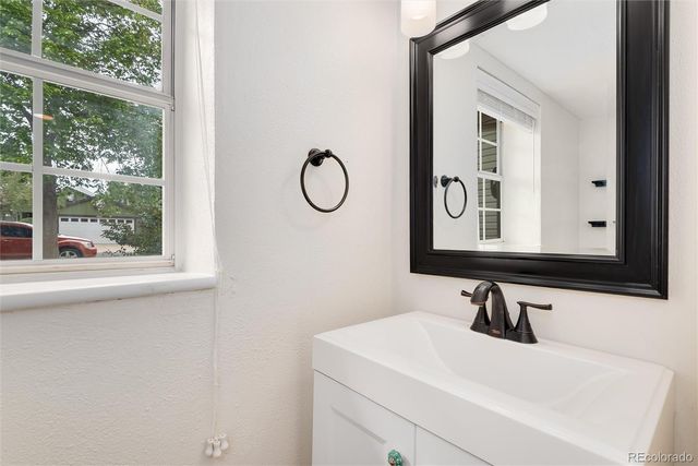 19034 E Carmel Circle, Aurora, CO 80011