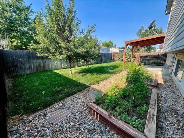 19034 E Carmel Circle, Aurora, CO 80011