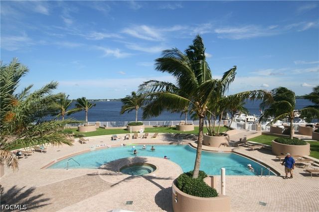 2090 W 1st ST E2605, Fort Myers, FL 33901