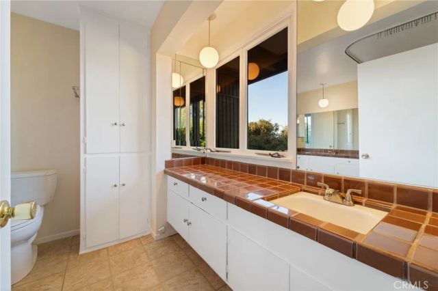 3230 Wrightwood, Studio City, CA 91604