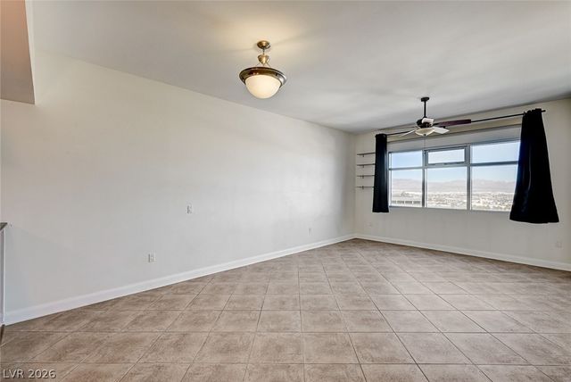 150 Las Vegas Boulevard 1804, Las Vegas, NV 89101