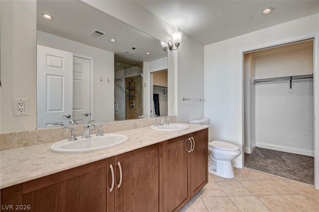 150 Las Vegas Boulevard 1804, Las Vegas, NV 89101