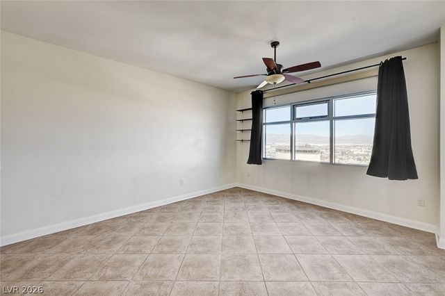 150 Las Vegas Boulevard 1804, Las Vegas, NV 89101