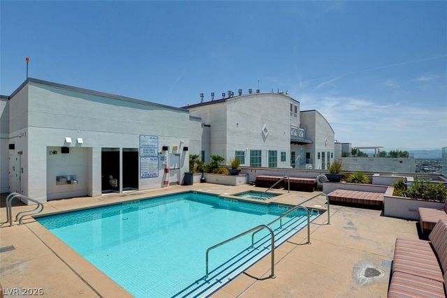 150 Las Vegas Boulevard 1804, Las Vegas, NV 89101