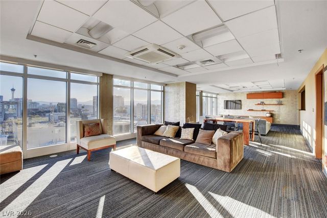 150 Las Vegas Boulevard 1804, Las Vegas, NV 89101