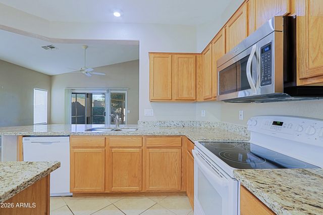 40513 N TERRITORY Trail, Anthem, AZ 85086