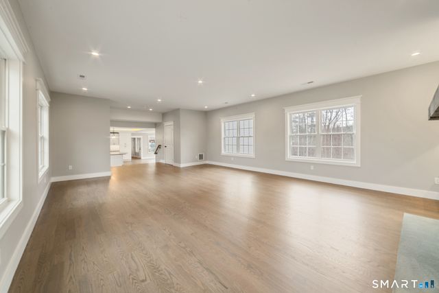 104 Eastfield Road, Waterbury, CT 06708