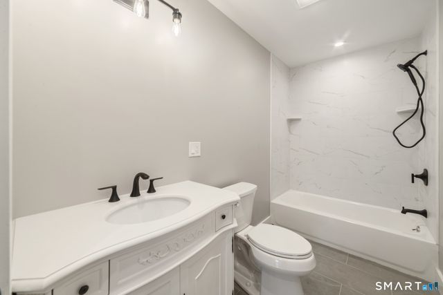 104 Eastfield Road, Waterbury, CT 06708