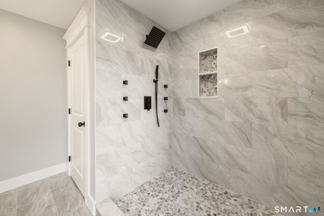 104 Eastfield Road, Waterbury, CT 06708