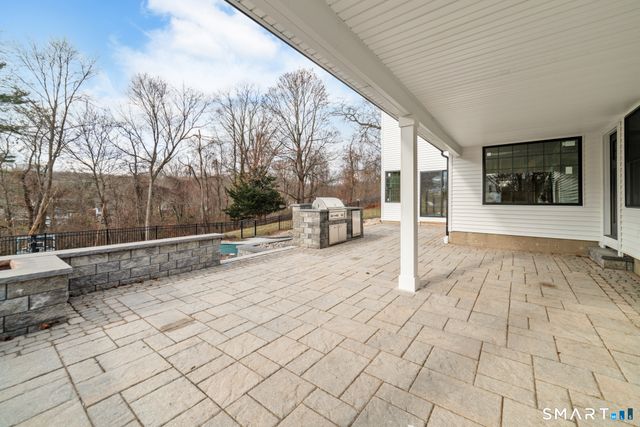 104 Eastfield Road, Waterbury, CT 06708