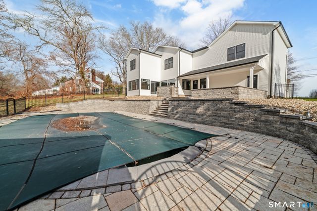 104 Eastfield Road, Waterbury, CT 06708