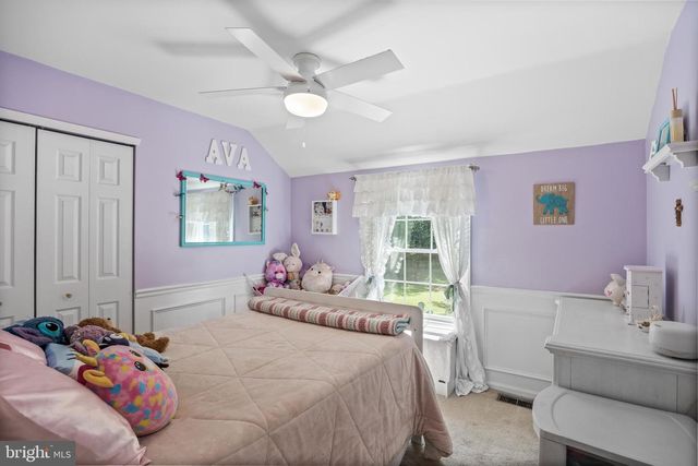 1 CORSHAM DR, Medford, NJ 08055