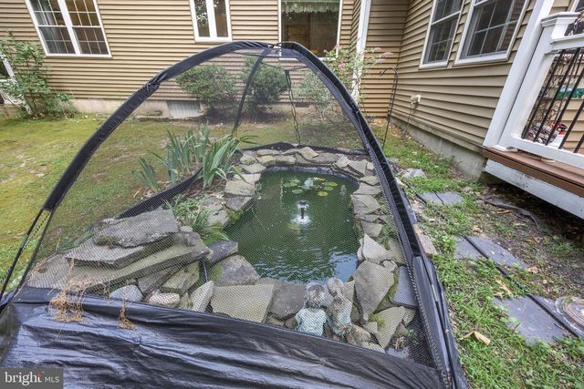 1 CORSHAM DR, Medford, NJ 08055