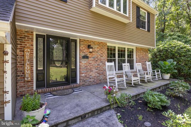 1 CORSHAM DR, Medford, NJ 08055